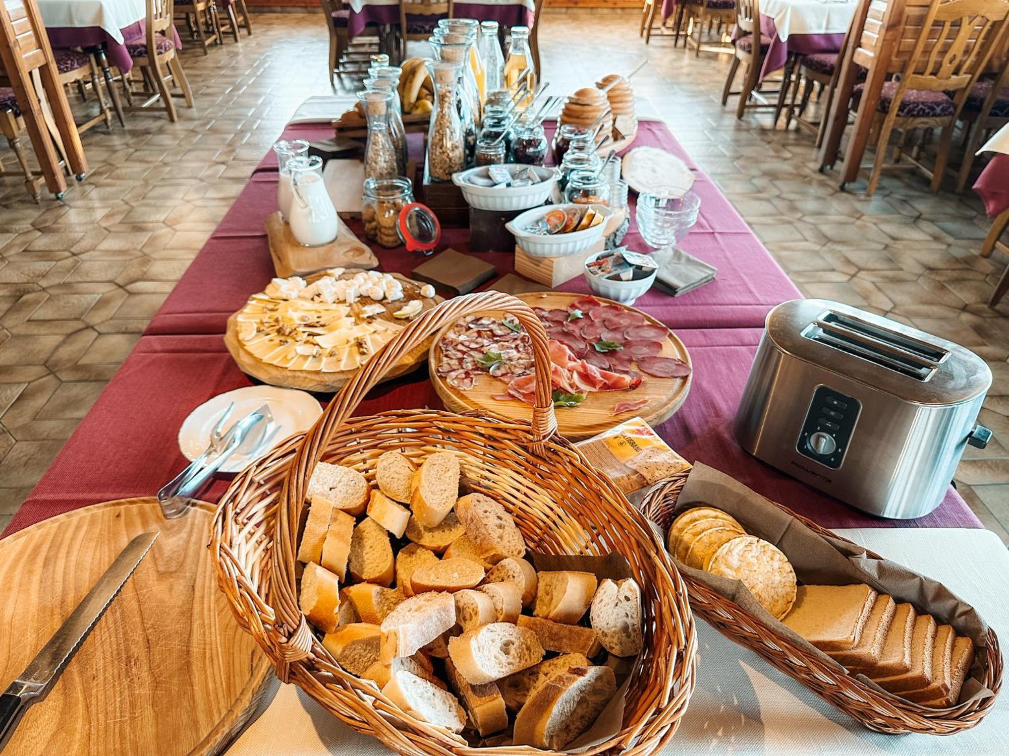 Hotel Oskar Zaplata เปรดวอร์ ภายนอก รูปภาพ